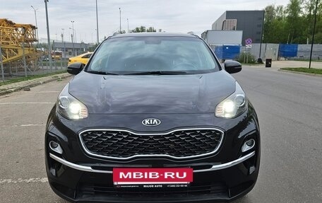 KIA Sportage IV рестайлинг, 2018 год, 2 098 000 рублей, 2 фотография