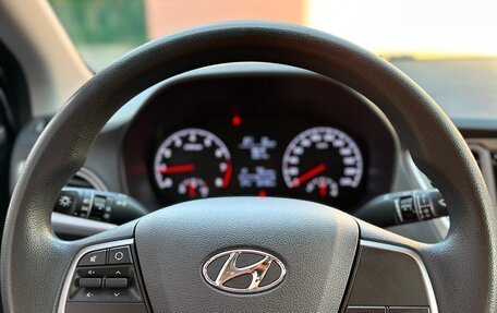 Hyundai Solaris II рестайлинг, 2019 год, 1 690 000 рублей, 14 фотография