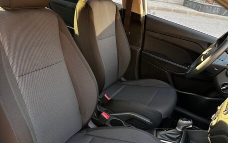 Hyundai Solaris II рестайлинг, 2019 год, 1 690 000 рублей, 21 фотография