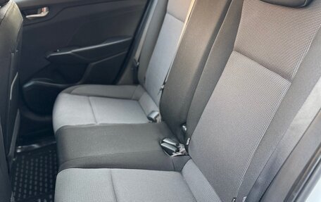 Hyundai Solaris II рестайлинг, 2019 год, 1 690 000 рублей, 24 фотография