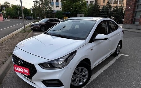 Hyundai Solaris II рестайлинг, 2019 год, 1 690 000 рублей, 9 фотография