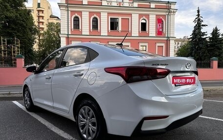 Hyundai Solaris II рестайлинг, 2019 год, 1 690 000 рублей, 3 фотография