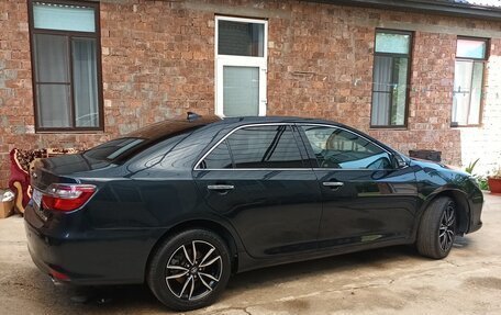 Toyota Camry, 2018 год, 2 100 000 рублей, 7 фотография