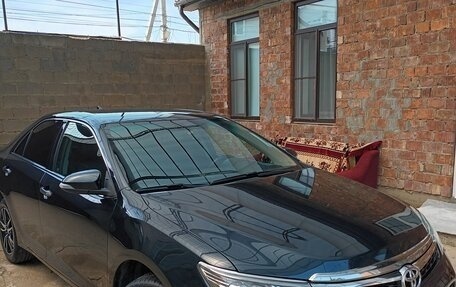 Toyota Camry, 2018 год, 2 100 000 рублей, 3 фотография