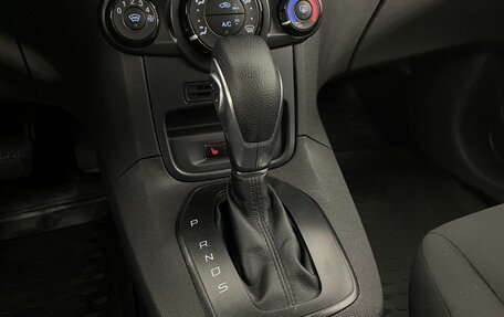 Ford Fiesta, 2015 год, 920 000 рублей, 17 фотография