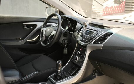 Hyundai Elantra V, 2014 год, 890 300 рублей, 6 фотография