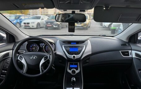 Hyundai Avante, 2011 год, 1 050 000 рублей, 28 фотография