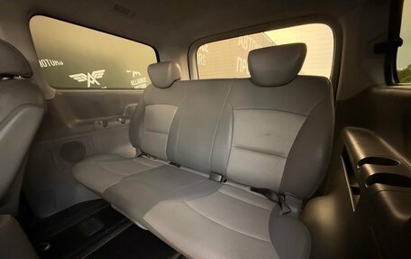 Hyundai Grand Starex Grand Starex I рестайлинг 2, 2011 год, 1 665 000 рублей, 13 фотография