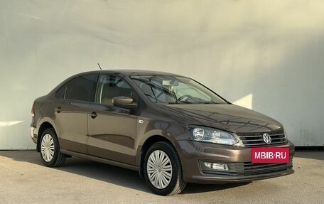 Volkswagen Polo VI (EU Market), 2016 год, 1 010 000 рублей, 2 фотография