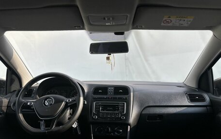 Volkswagen Polo VI (EU Market), 2016 год, 1 010 000 рублей, 13 фотография