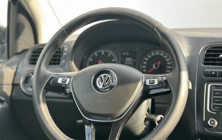 Volkswagen Polo VI (EU Market), 2016 год, 1 010 000 рублей, 17 фотография