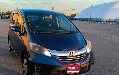 Honda Freed I, 2015 год, 1 100 000 рублей, 1 фотография