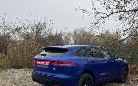 Jaguar F-Pace, 2016 год, 1 790 000 рублей, 5 фотография