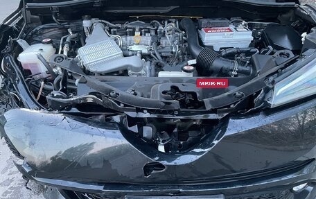 Toyota C-HR I рестайлинг, 2017 год, 1 180 000 рублей, 14 фотография