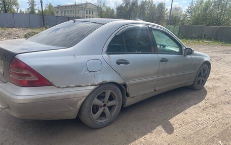 Mercedes-Benz C-Класс, 2002 год, 175 000 рублей, 6 фотография