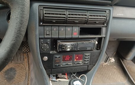 Audi A6, 1996 год, 100 000 рублей, 6 фотография
