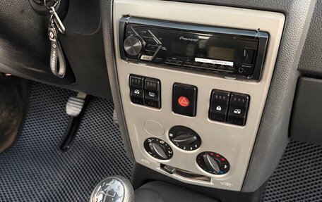 Renault Logan I, 2007 год, 235 000 рублей, 23 фотография