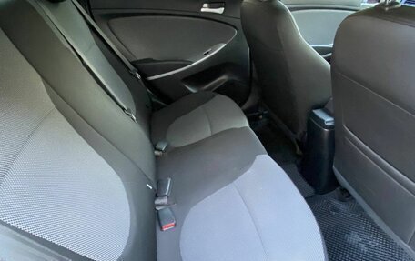 Hyundai Solaris II рестайлинг, 2014 год, 1 045 000 рублей, 13 фотография