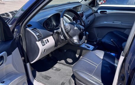 Mitsubishi Pajero Sport II рестайлинг, 2012 год, 1 350 000 рублей, 3 фотография