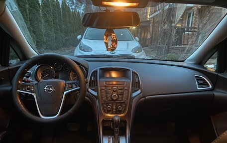 Opel Astra J, 2013 год, 1 100 000 рублей, 6 фотография