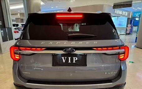 Ford Explorer VI, 2025 год, 7 300 000 рублей, 3 фотография