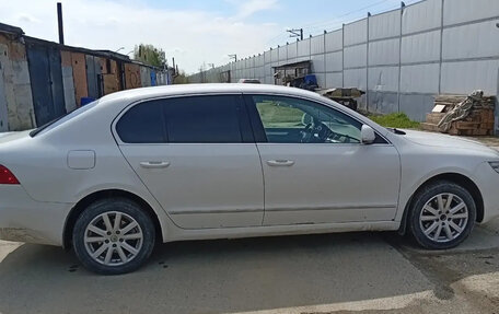 Skoda Superb III рестайлинг, 2012 год, 1 150 000 рублей, 7 фотография
