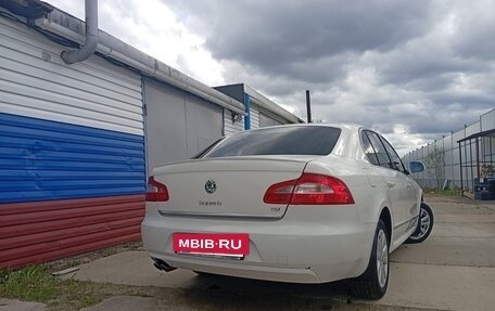 Skoda Superb III рестайлинг, 2012 год, 1 150 000 рублей, 4 фотография