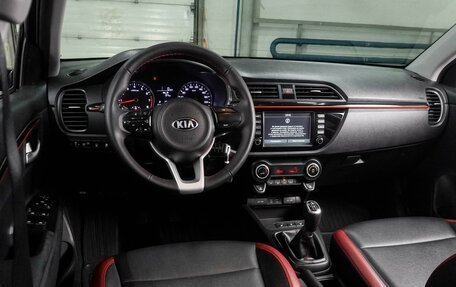 KIA Rio IV, 2019 год, 1 399 000 рублей, 6 фотография