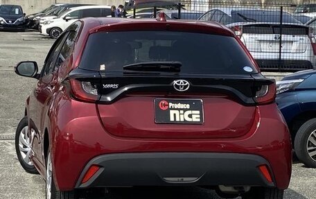 Toyota Yaris, 2022 год, 850 000 рублей, 6 фотография