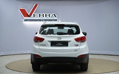 Hyundai ix35 I рестайлинг, 2012 год, 1 120 000 рублей, 6 фотография
