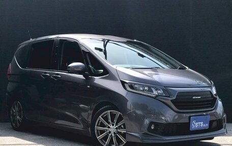 Honda Freed II, 2017 год, 1 180 000 рублей, 2 фотография