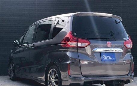 Honda Freed II, 2017 год, 1 180 000 рублей, 5 фотография
