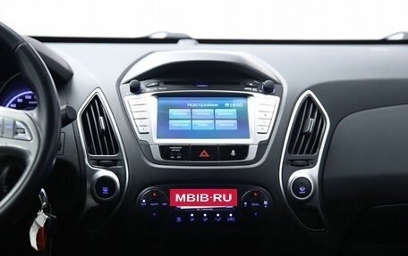 Hyundai ix35 I рестайлинг, 2012 год, 1 120 000 рублей, 13 фотография