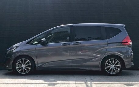 Honda Freed II, 2017 год, 1 180 000 рублей, 6 фотография