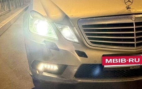Mercedes-Benz E-Класс, 2010 год, 1 254 000 рублей, 6 фотография