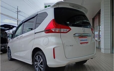 Honda Freed II, 2017 год, 1 200 000 рублей, 6 фотография