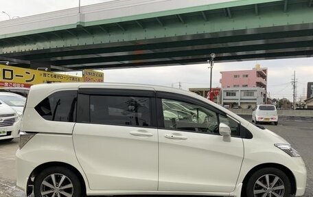 Honda Freed I, 2013 год, 810 000 рублей, 6 фотография