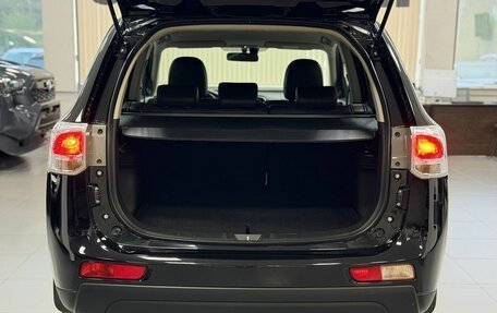 Mitsubishi Outlander III рестайлинг 3, 2014 год, 1 890 000 рублей, 17 фотография