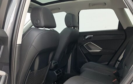 Audi Q3, 2022 год, 2 500 000 рублей, 8 фотография