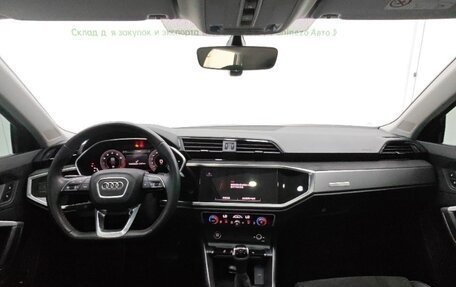 Audi Q3, 2022 год, 2 500 000 рублей, 11 фотография