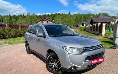 Mitsubishi Outlander III рестайлинг 3, 2012 год, 1 720 000 рублей, 1 фотография