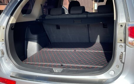 Mitsubishi Outlander III рестайлинг 3, 2012 год, 1 720 000 рублей, 12 фотография