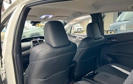 Toyota Prius IV XW50, 2022 год, 1 800 001 рублей, 22 фотография