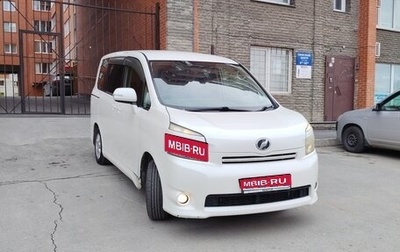 Toyota Voxy II, 2007 год, 888 000 рублей, 1 фотография