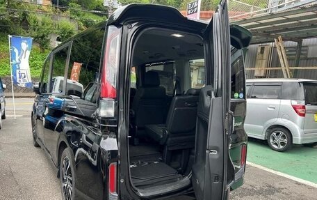 Honda Stepwgn IV, 2016 год, 1 510 000 рублей, 17 фотография