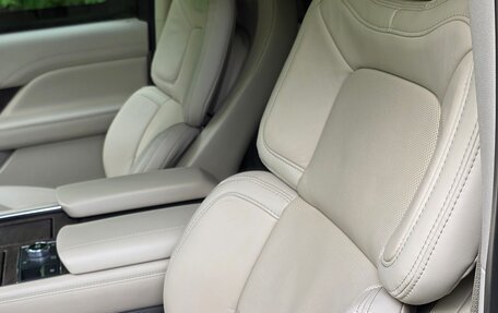Lincoln Navigator, 2020 год, 10 000 000 рублей, 9 фотография