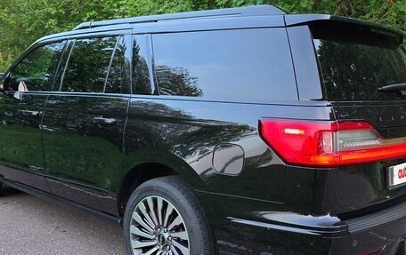 Lincoln Navigator, 2020 год, 10 000 000 рублей, 23 фотография