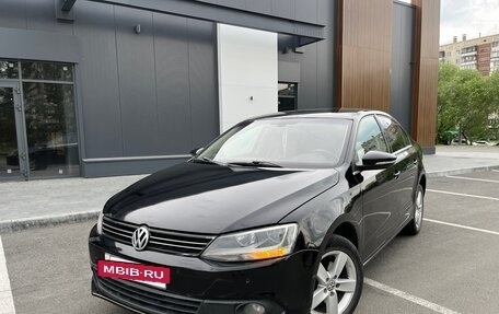 Volkswagen Jetta VI, 2012 год, 700 000 рублей, 2 фотография