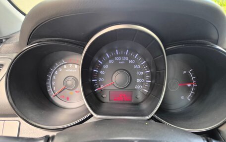 KIA Rio III рестайлинг, 2013 год, 680 000 рублей, 11 фотография