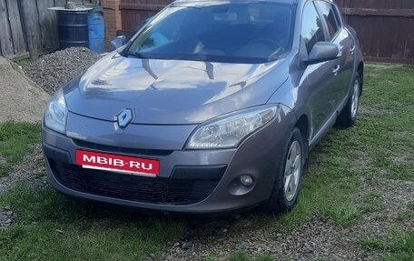 Renault Megane III, 2012 год, 700 000 рублей, 3 фотография